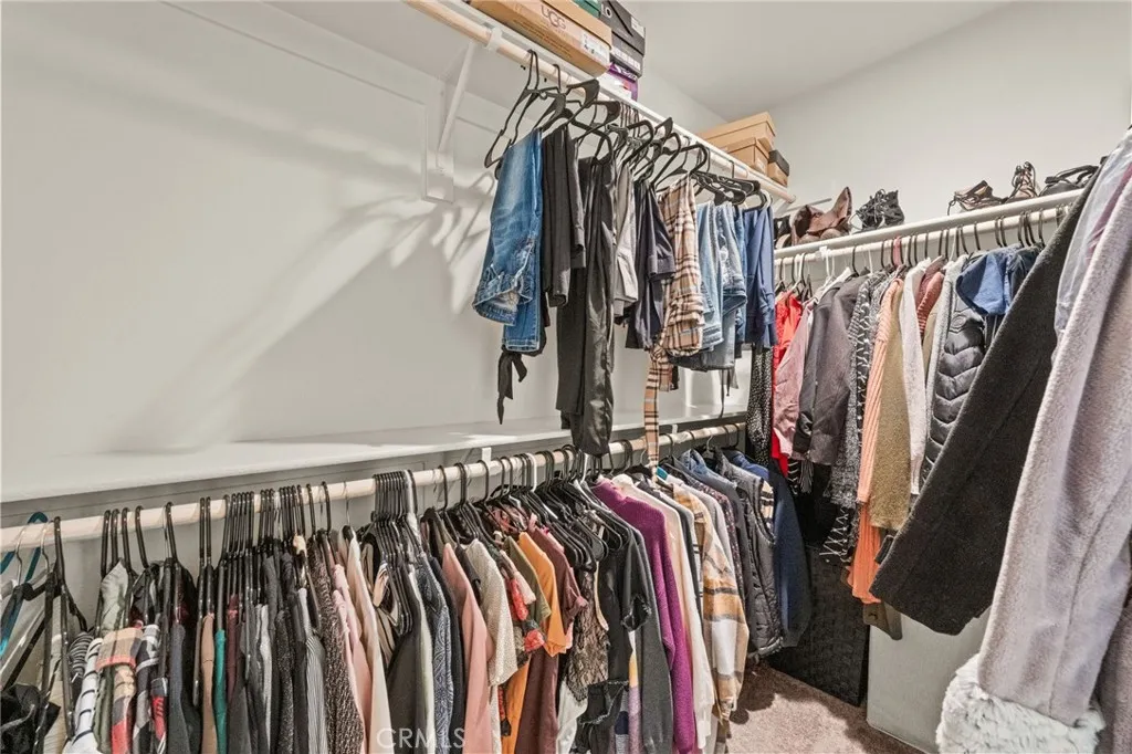 27166 Canyon Rock Court, Moreno Valley, California 92555 home-pic-33